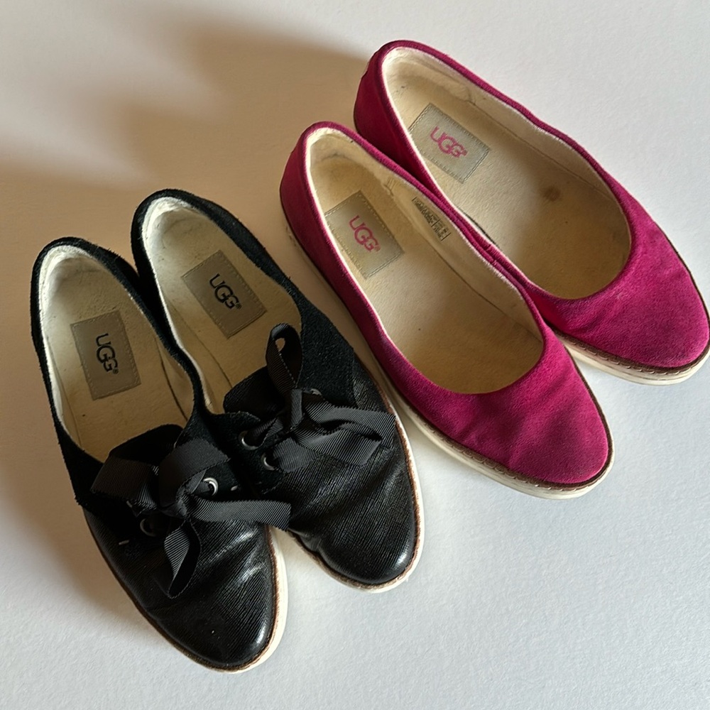 2 pairs of UGG shoes